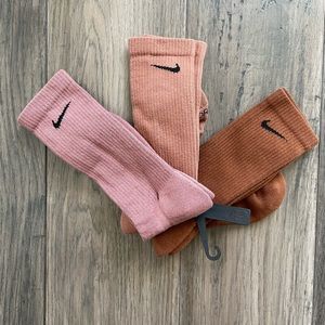 Nike Dri Fit Tonal Sock Pack - NWT - Large